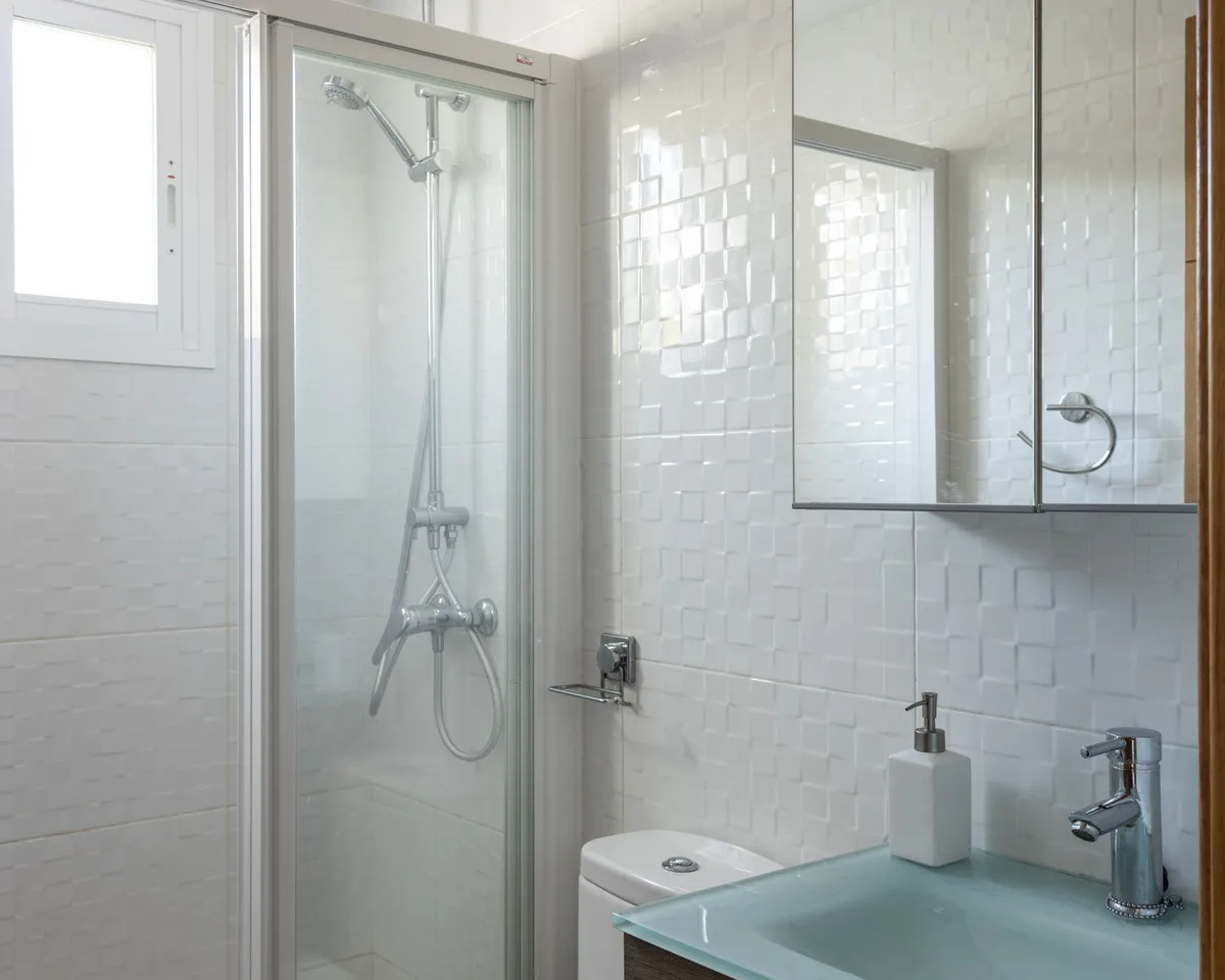 e898a63b-3067-4fb1-a27f-4e484c4d45c0