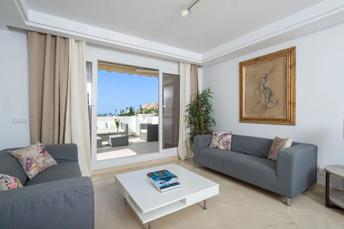 baae530f-c193-4262-9245-ddcedfb8c756