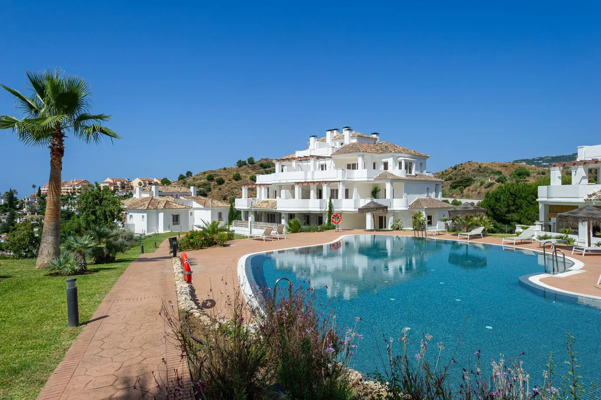 cde52e80-39fa-4f59-a36d-373a3f0ed431