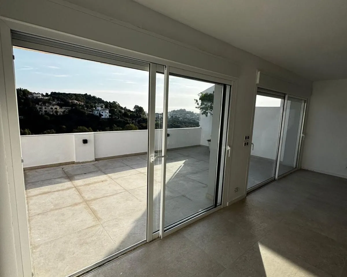 3bbf738b-9586-4045-a37a-c93c96758141