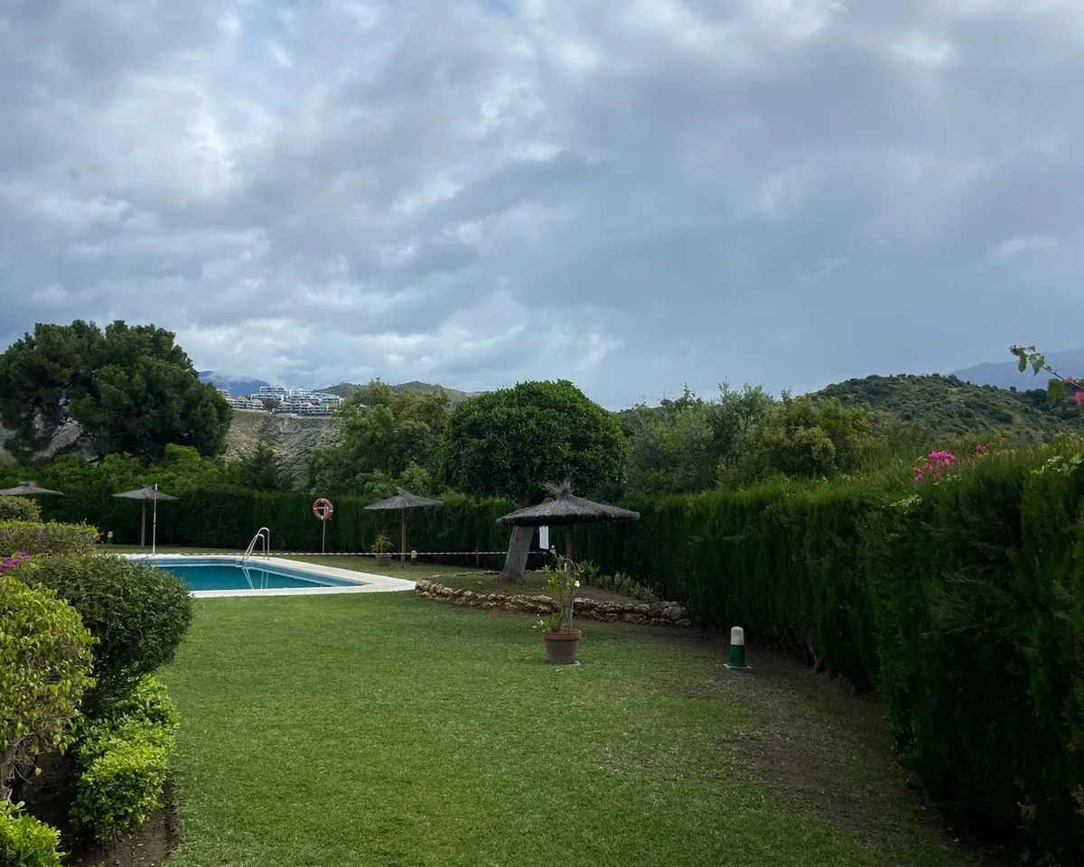 52b28638-d9fb-43d3-be01-21da0fcfd1ef