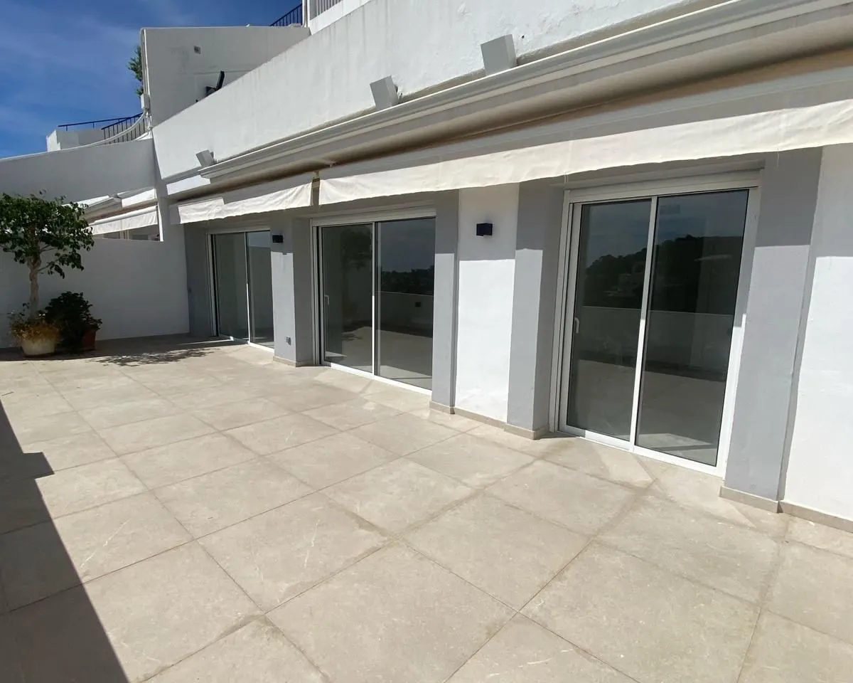 561a7e4c-2fcc-4f90-b4a2-c53db580d2d3