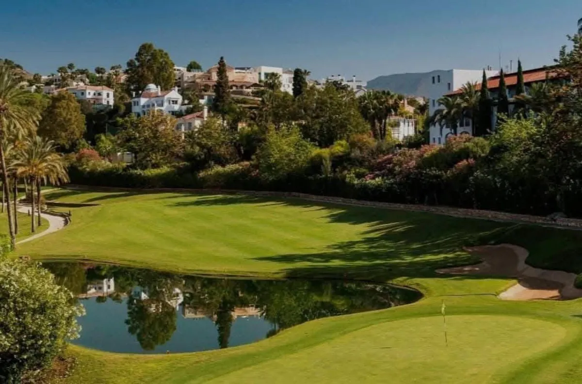 a7c793d2-211a-4edd-ae62-addcc5fd875f