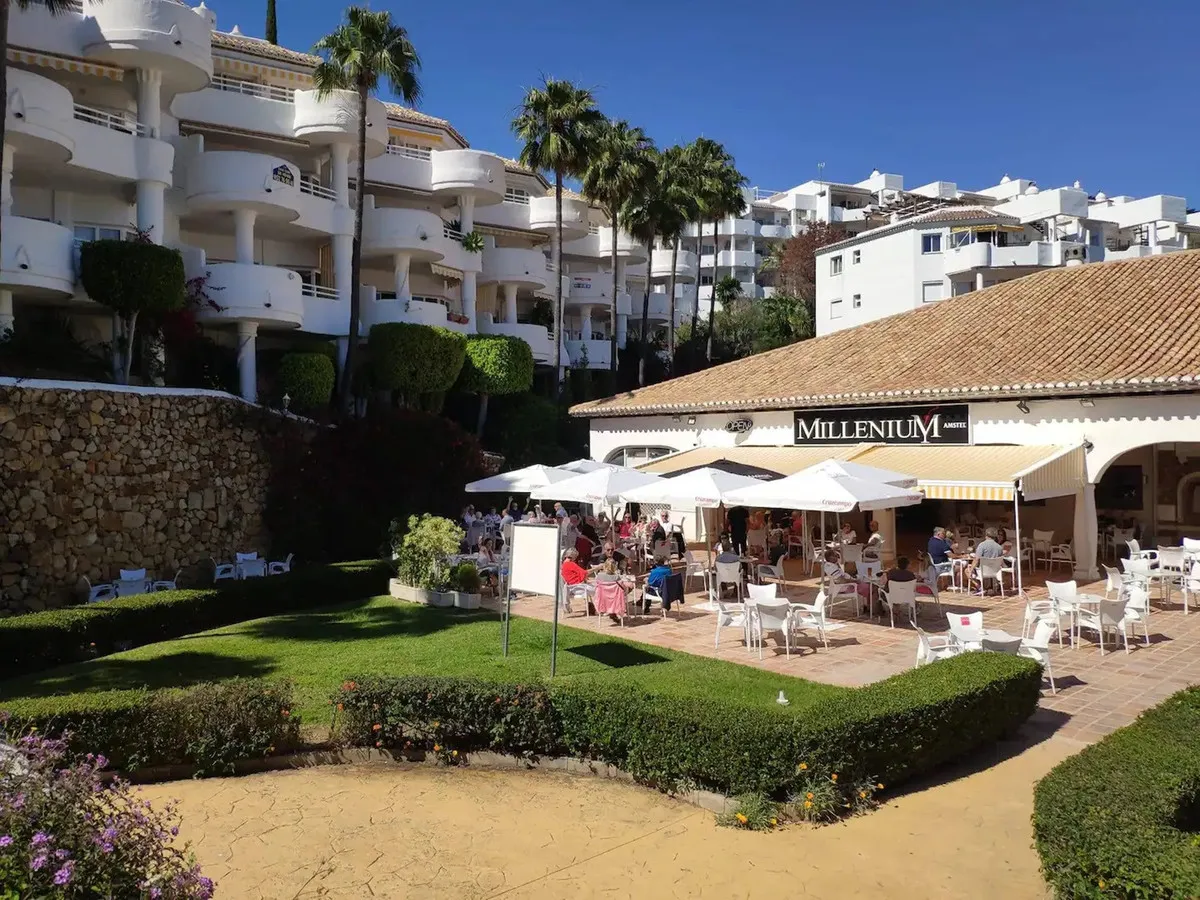 086e3c53-40da-4ddd-9976-0ea87bb2f40a