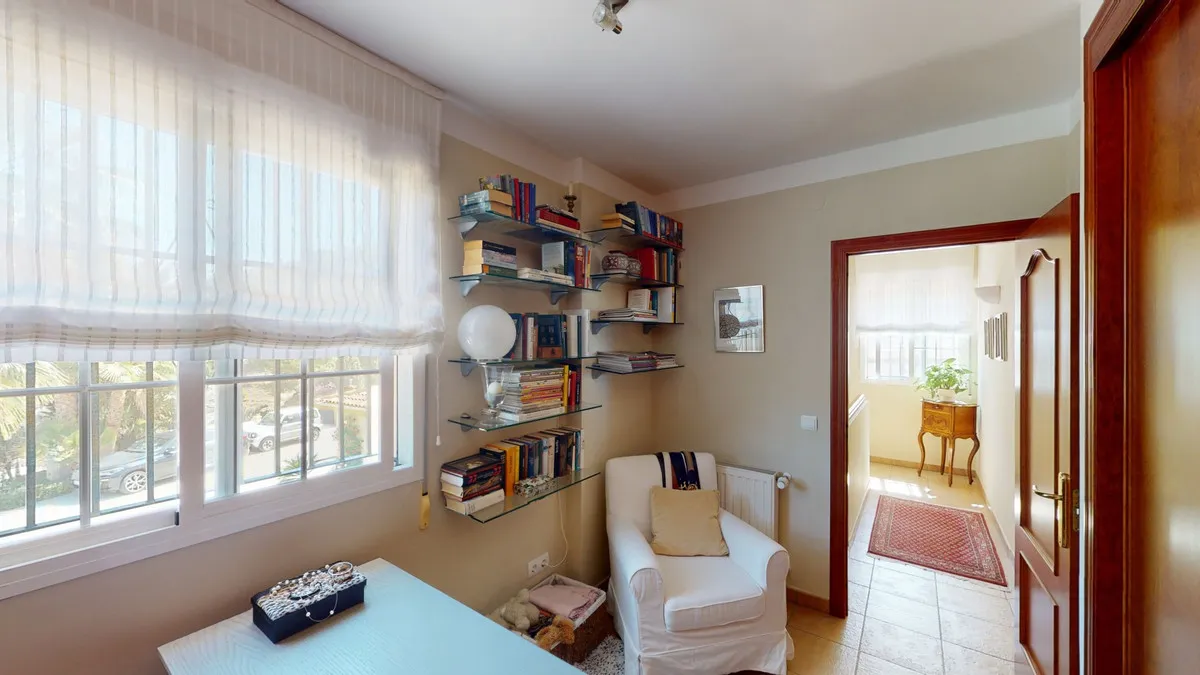 859de4ad-0bb5-4ef3-9e2a-e7c02aa5645f