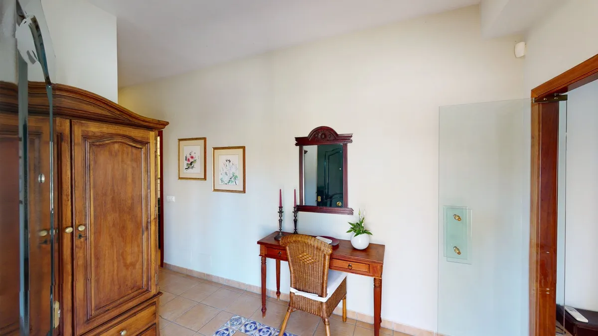 8a097847-5168-48d0-a9b2-f0c88a8302ce