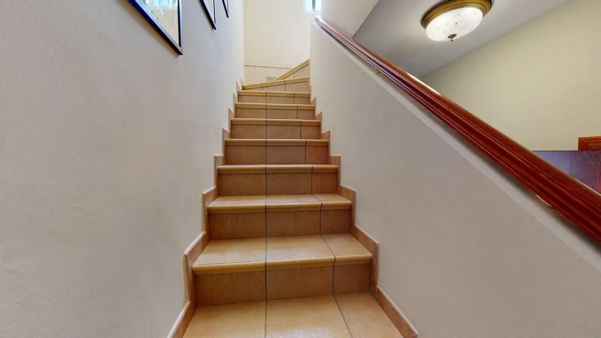 de7d20c6-dcca-48ee-b5b1-bb0300716a27