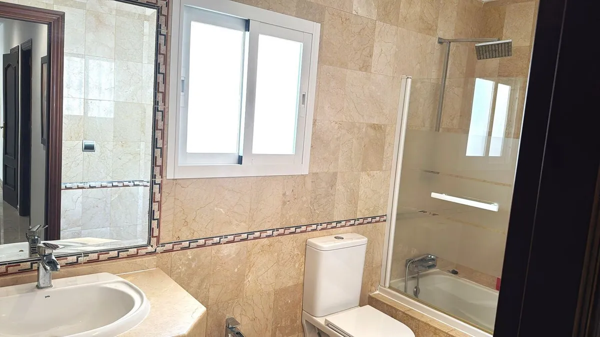 1ebc5488-6739-4f5e-a74a-1382c0d5d932