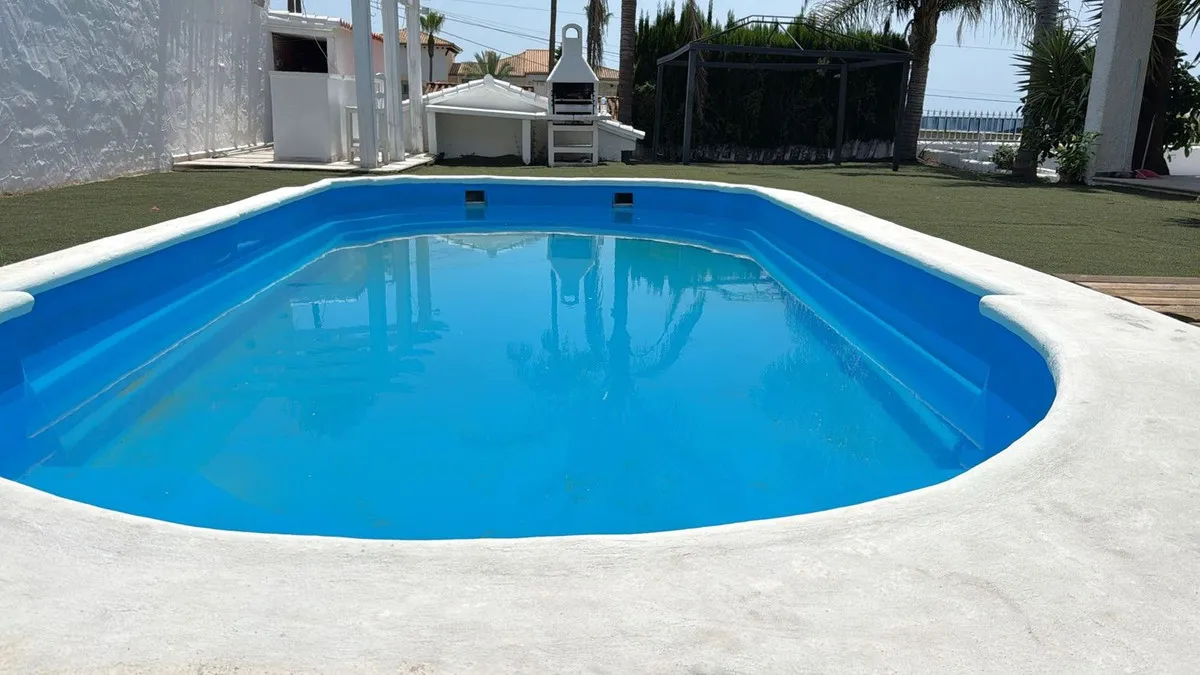 62254604-cba6-4ef2-bc37-8d8575582ec4