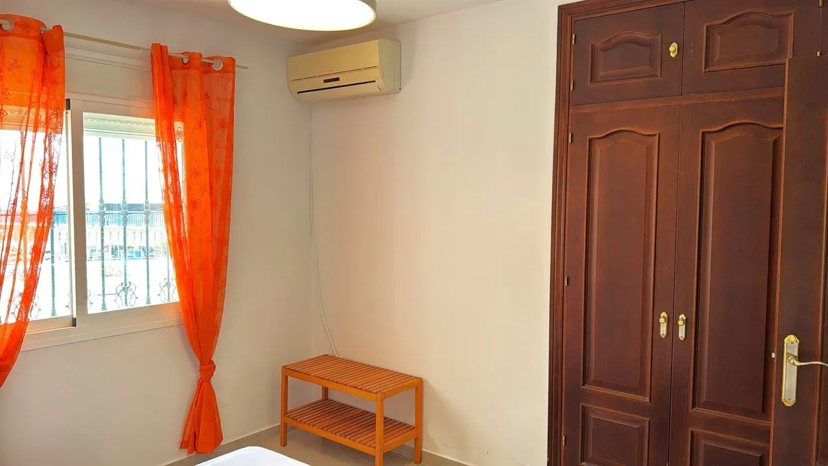 a105bc3a-0c98-422f-a670-5587473a4090