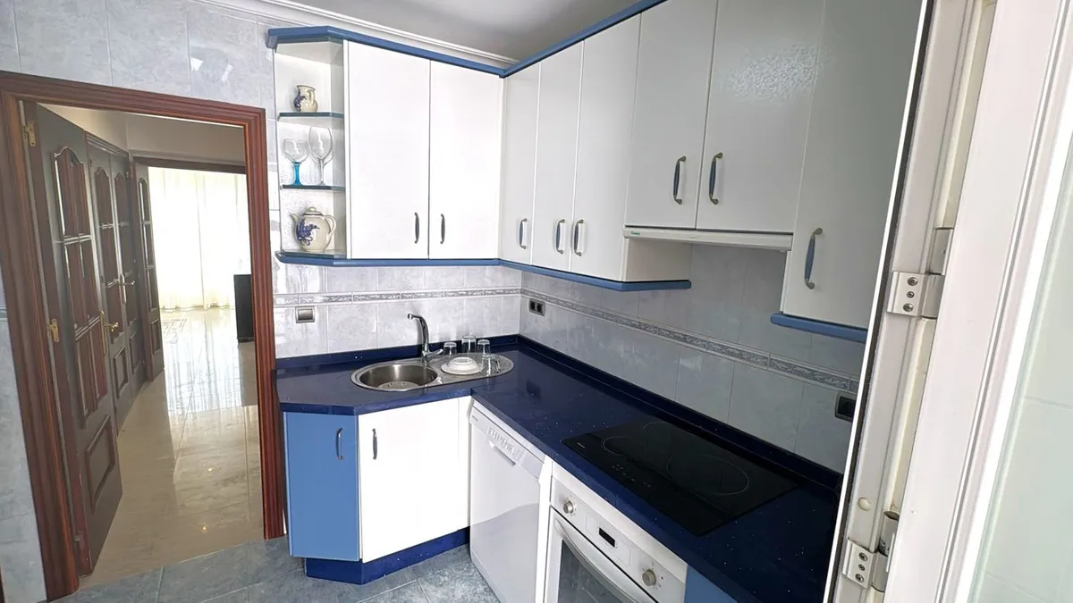 a51414a0-9909-4c68-a22d-d91a7bc1f065