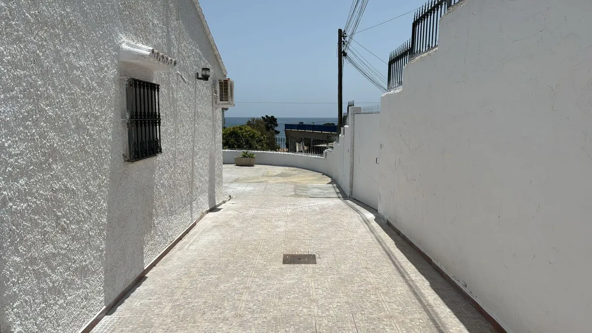 b0adb735-8f2d-4606-b04d-0d36269aa015