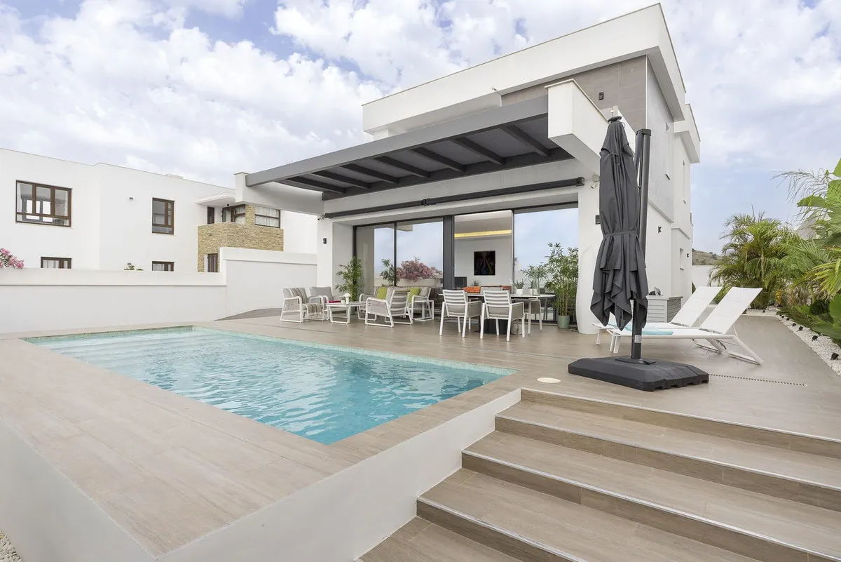 4e4a1f19-ca91-4a1c-ad2f-1db46c62268e