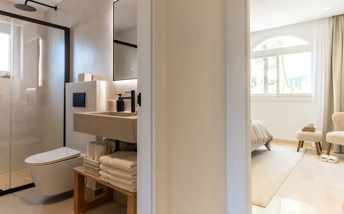 1dd000c6-cc95-4669-87ba-bd8de1a8207c