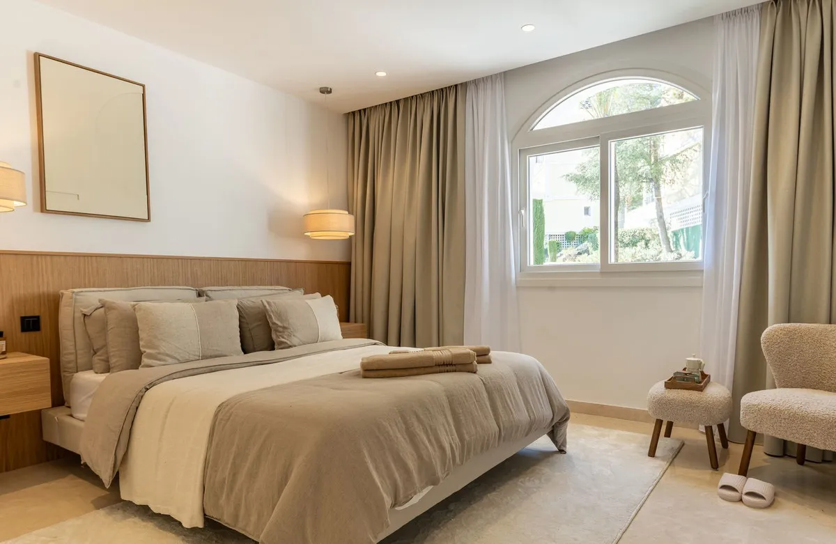 aa9dee92-94fc-4c81-a830-c6639da0cc7a