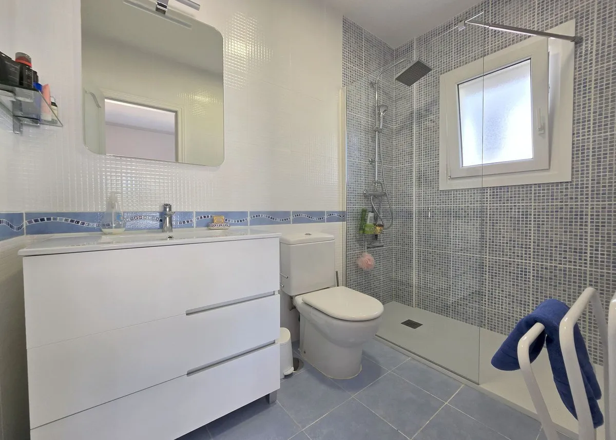 3b712b72-a6f4-49ea-ab39-f5ff590b622f