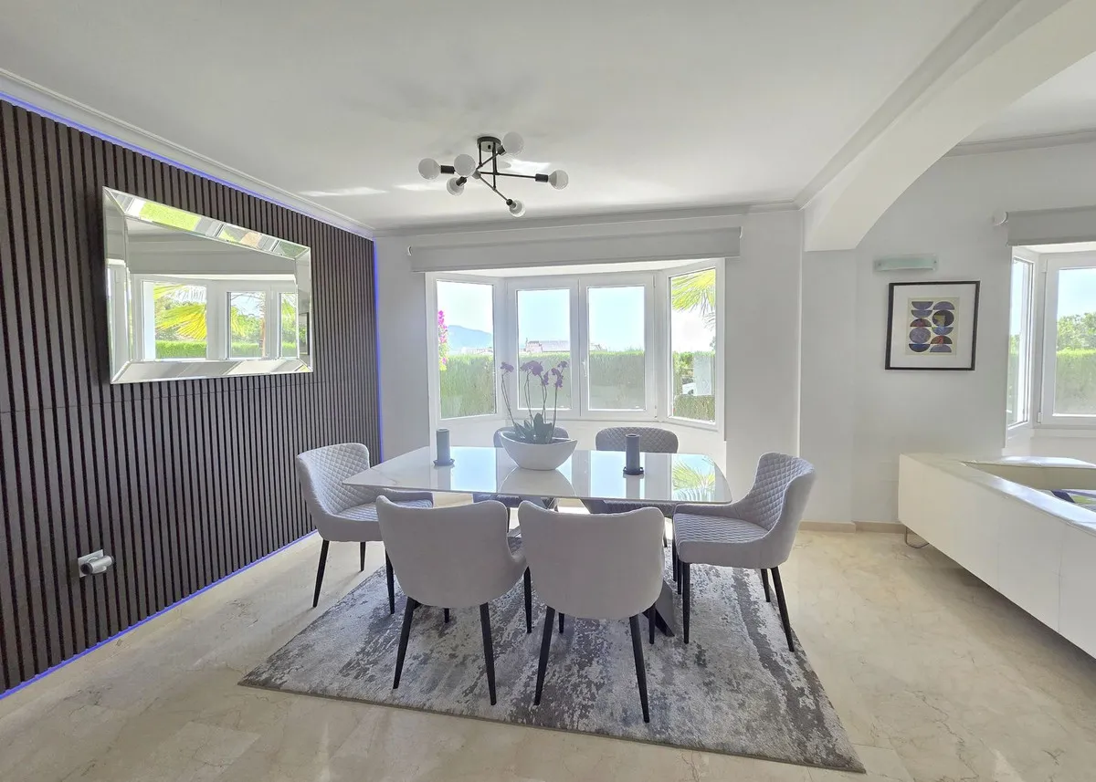 8c4e6085-938a-4e68-9297-5dcf1dd9be6e