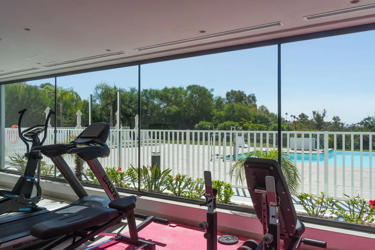 52f226a2-9363-4c5e-a333-929f4234ccba