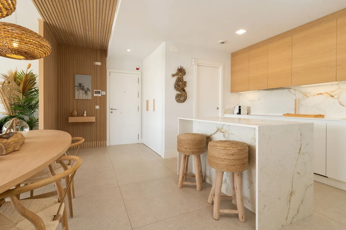 605a0baa-3bb1-4996-8648-a61c9fe91f4d