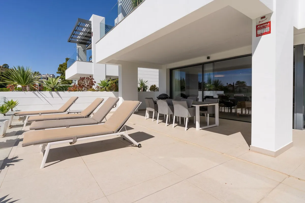 869934ae-dbb5-4576-bdce-925da559f9d8