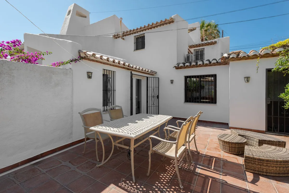 0d191950-2837-494b-8543-461b8030914e