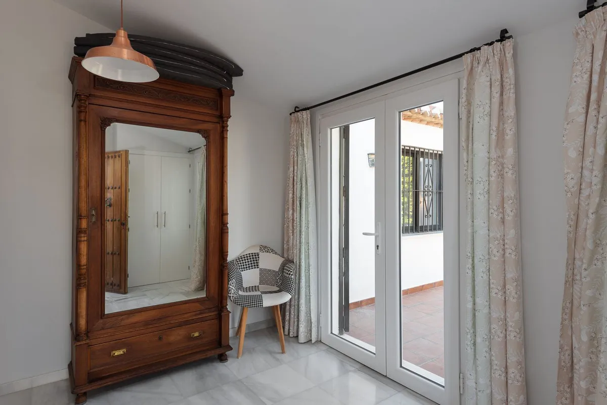 188e0022-4330-41b9-a338-dd712099b448