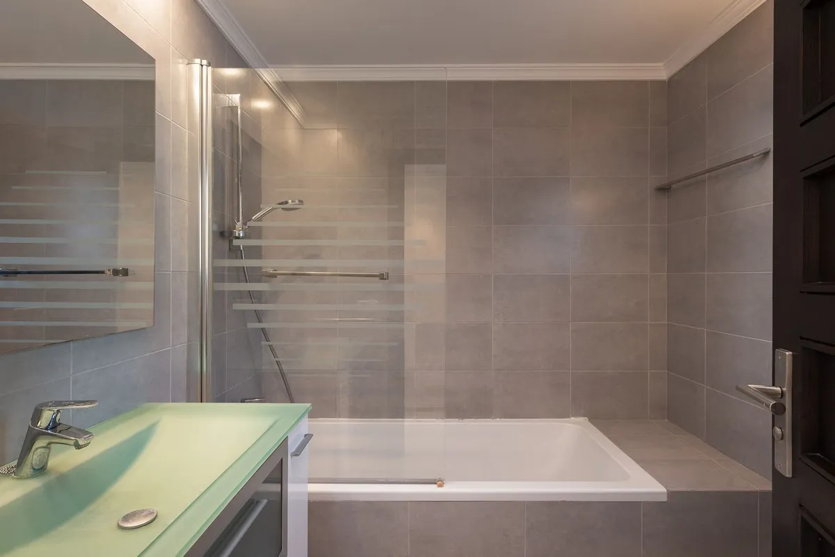 324c2cef-6165-4508-a65e-4b3ef35201bf