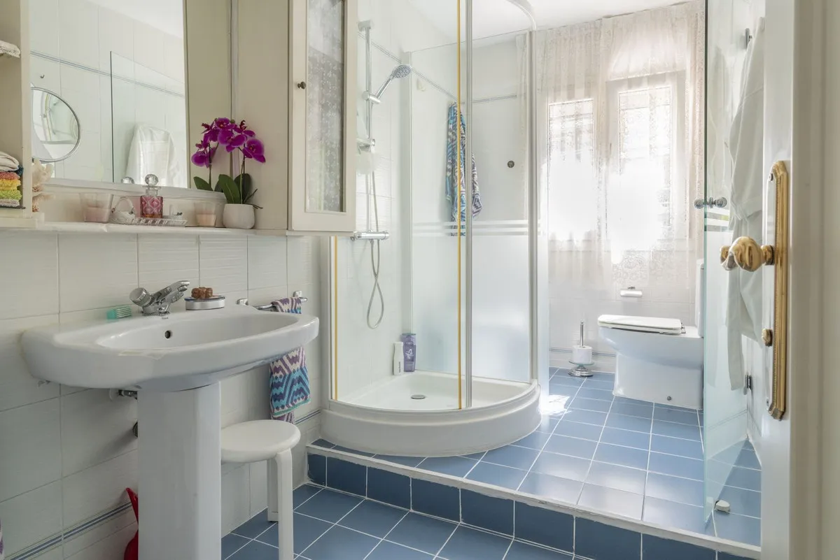 6bdd58e0-85f7-40c1-8e1d-148a4e87b792