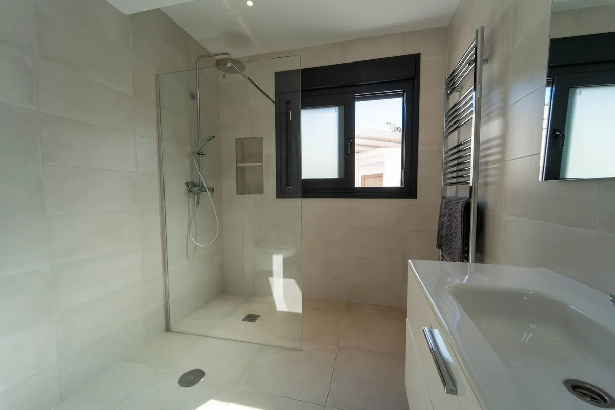 103d9d2a-1406-4218-a879-2813ab48ba40