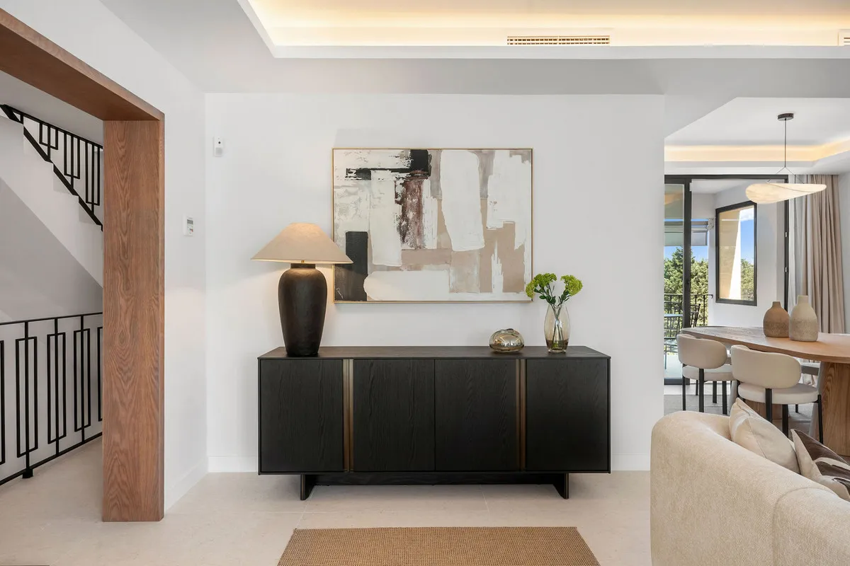 1f74e95a-4dfb-44c6-96c7-f91a61ca57e2