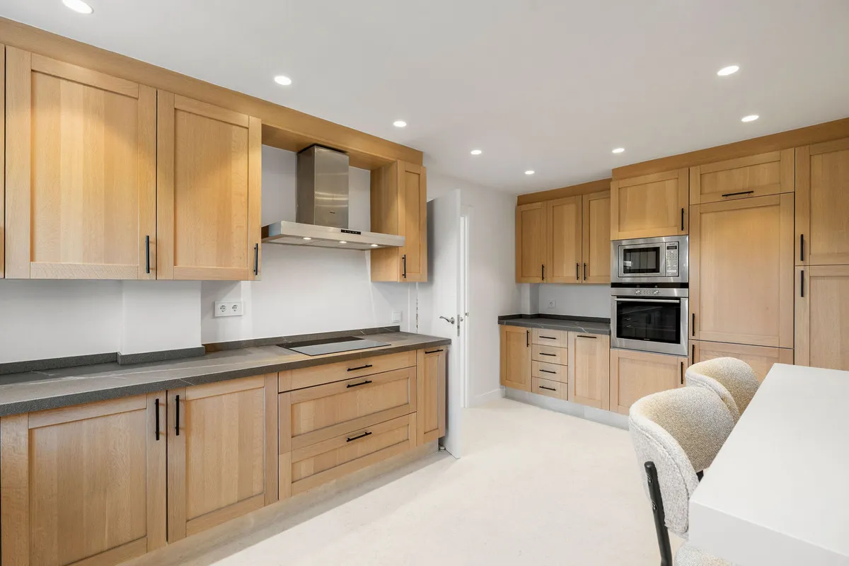 af3db418-5cae-4380-96e0-42b00a823dad