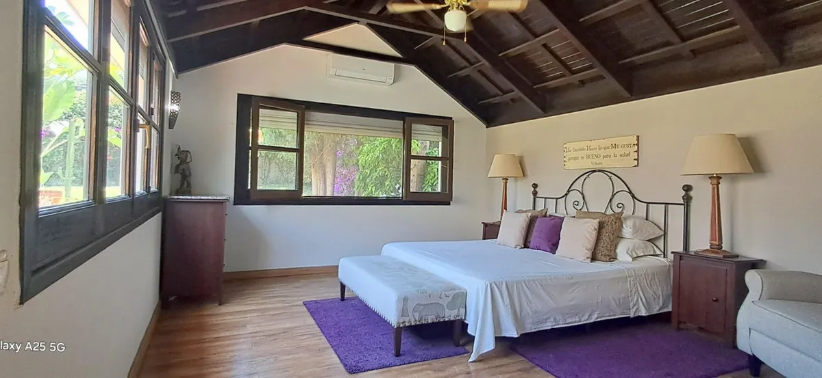 5c1c3a99-4c90-48f2-8a37-325a8ce8011c