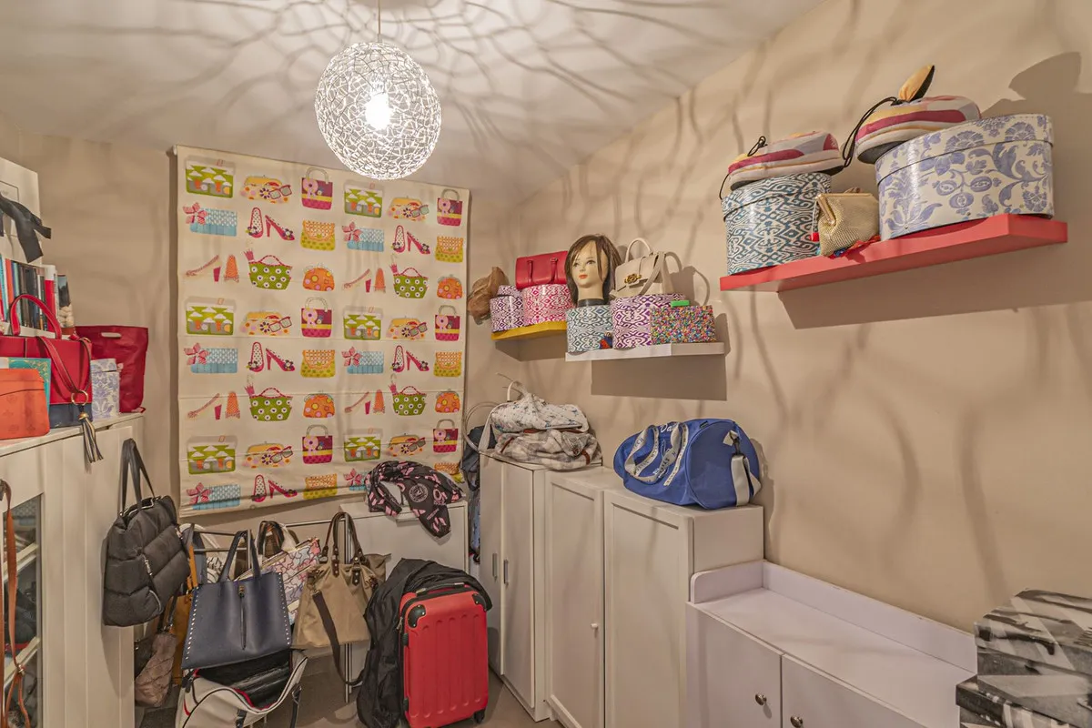 c3a5ce35-4d59-40f3-a32c-de0593f65218