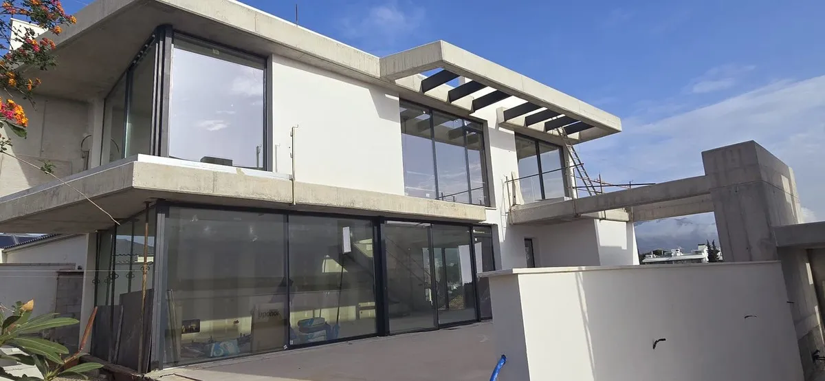 c656f5b6-3c47-48d2-8c98-3fc1e79d80fc