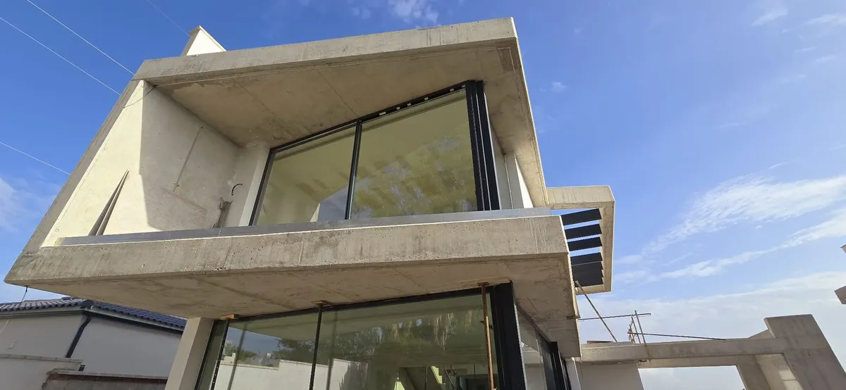 f6a30853-1b03-4418-981e-2c3cffe2f090