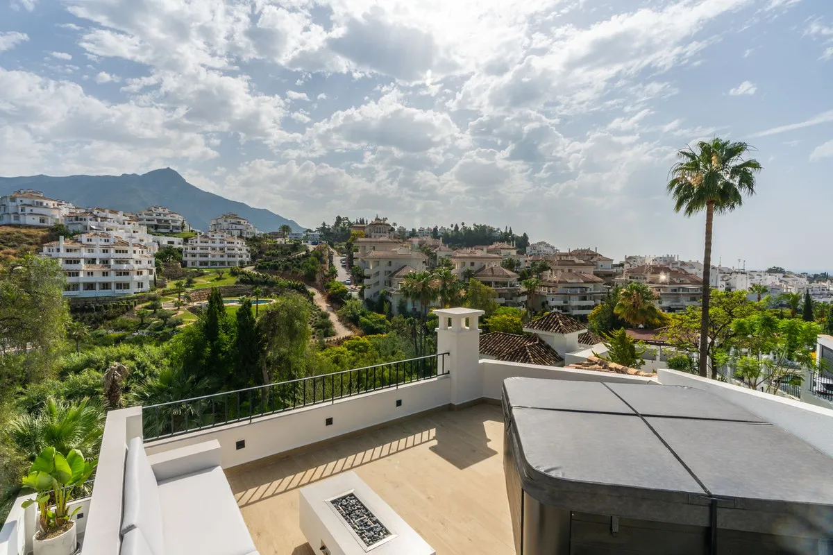 9f1a2817-352b-4e85-89dc-6d1df01ccb8c