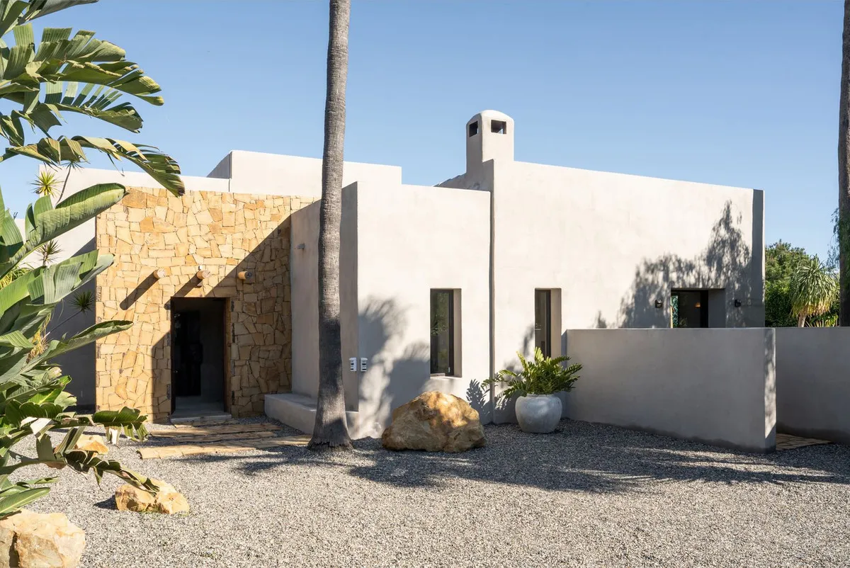 cde493c2-7322-4ca5-856b-c09a75c48fc1