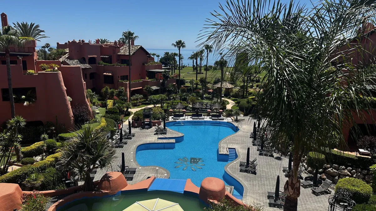 58ed4f51-76b0-4efc-bf1a-0d50274ad030