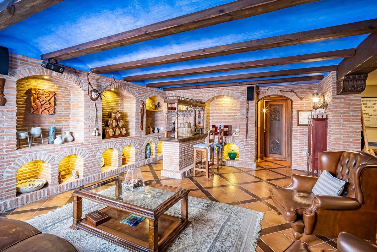 e36dc4e5-2435-4f1b-946d-45880c162988