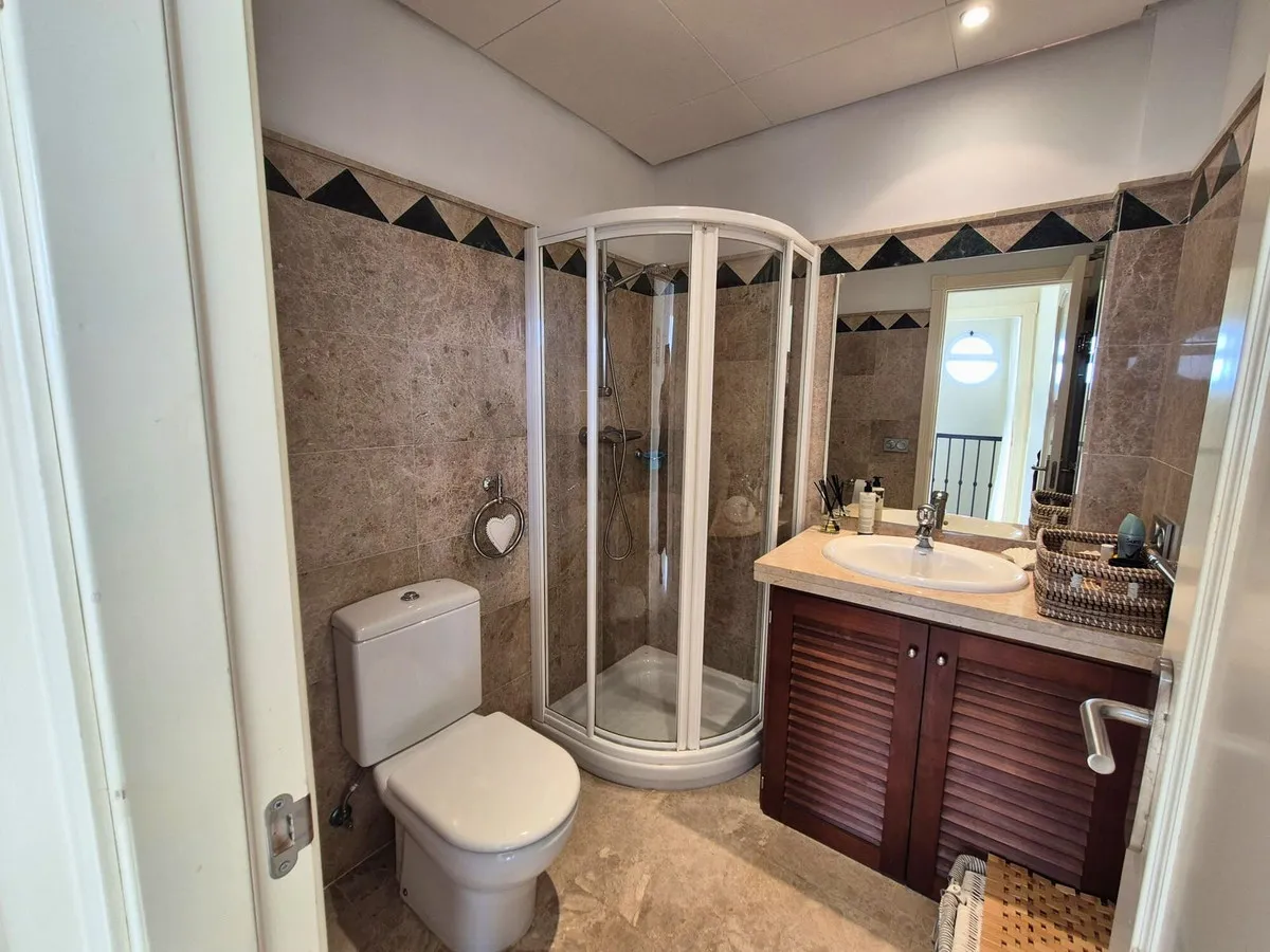 4232cfcd-c54b-45e3-bdec-ef2df779a911