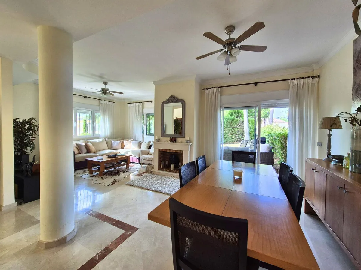 4ba6345d-dea4-405a-967d-7b984e13cd8e