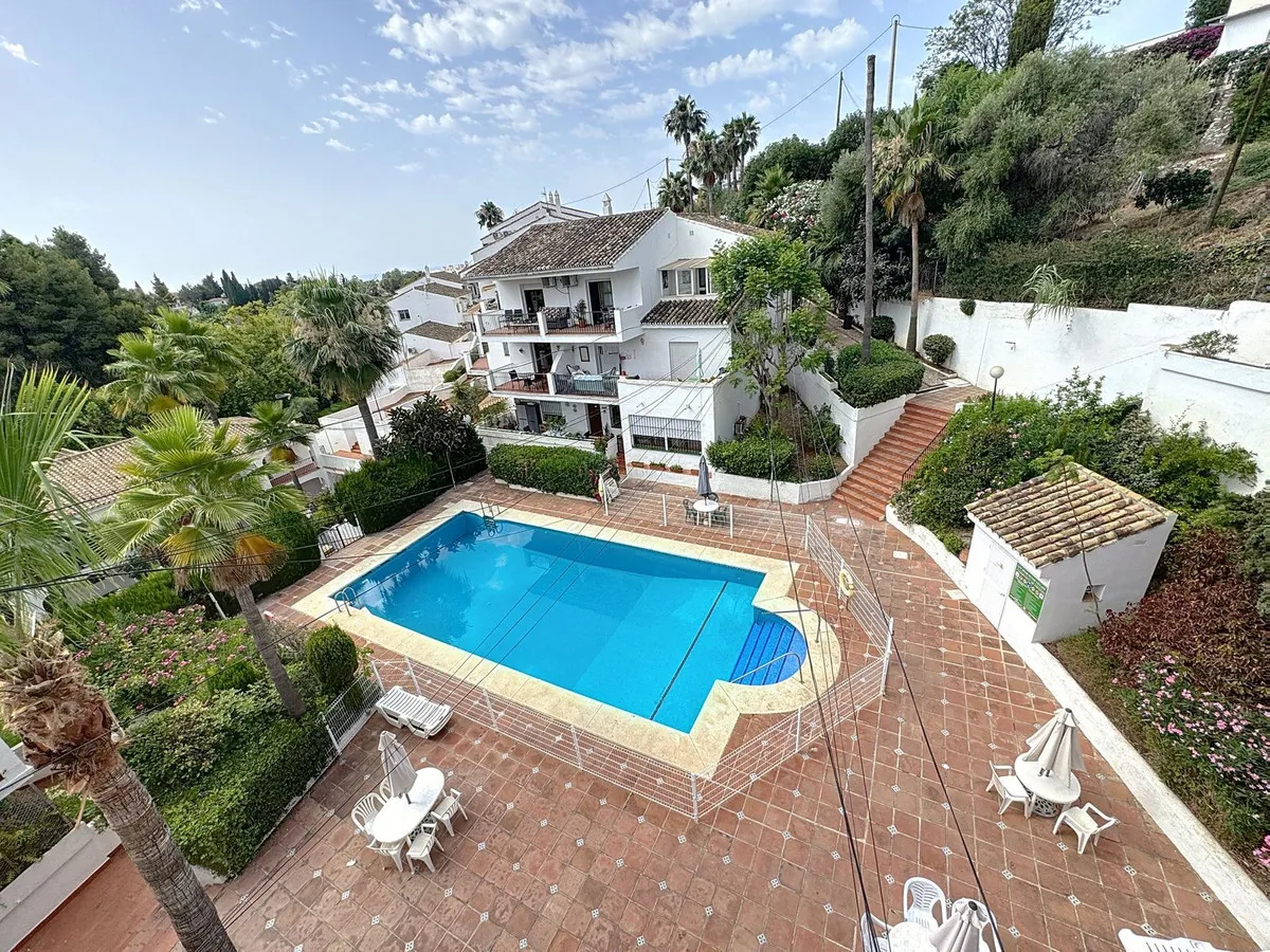 3b1b457d-e8f0-4cf1-9c08-f745950d48d5