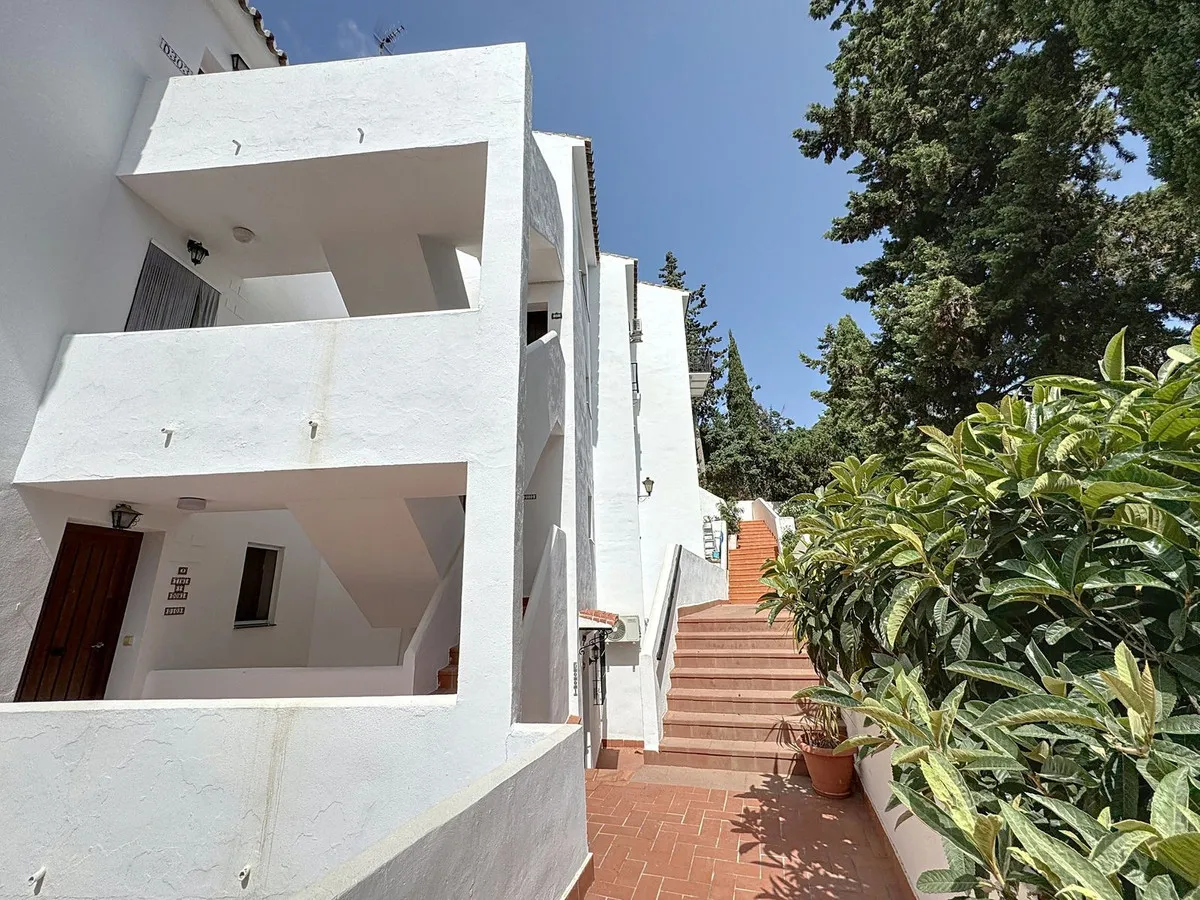 720a8f26-1964-40f4-8a7d-a44ee89b7d7c