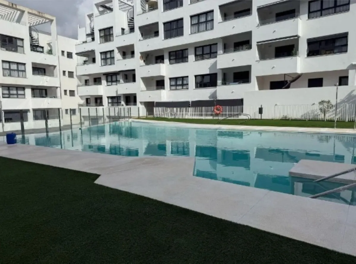 3a81f5d0-76bc-48e4-8cb7-55f8e3706b9a