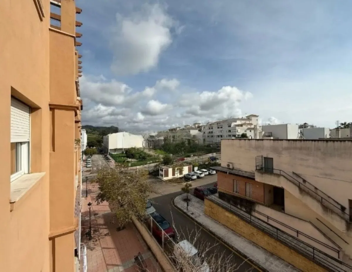 c9bf76d4-0fce-4a4b-8395-b035a3ef81b9