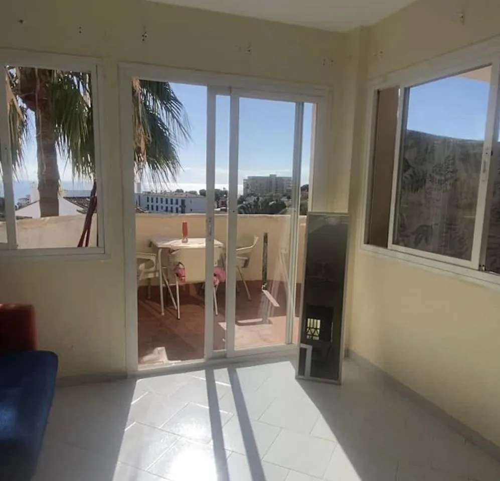 43cf0a26-3339-4f34-8c3c-885375e46423