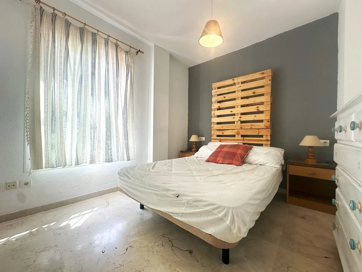 887d90bf-87f5-4435-98c0-5bdad7f2d19a