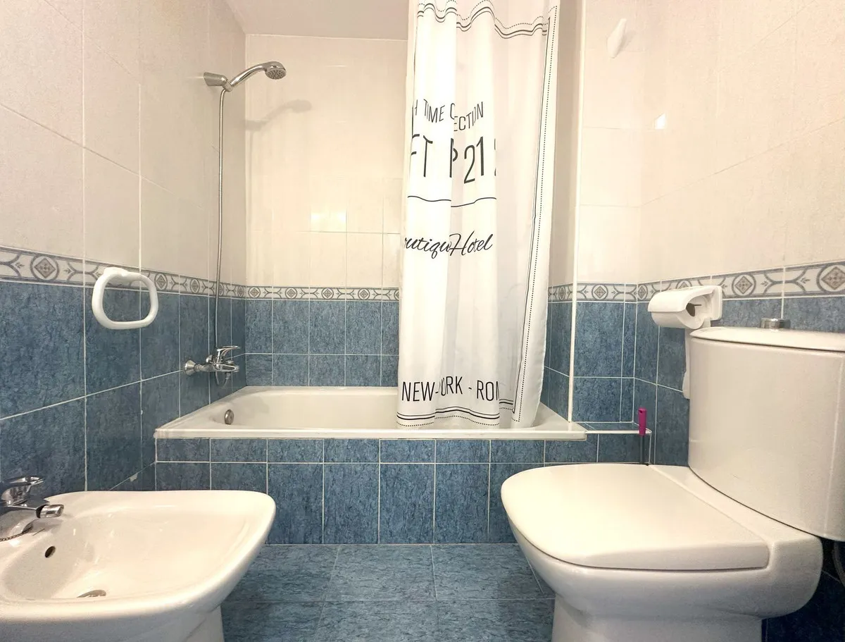 9b76ea1a-904d-4d7f-b163-66e187ee1d41