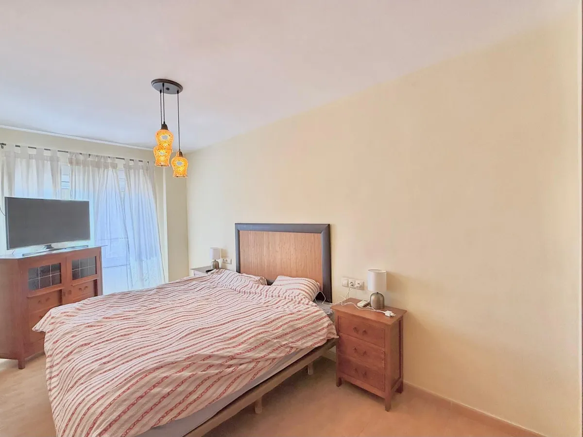 605d26d4-8922-443a-8ed0-70390f4c6de5