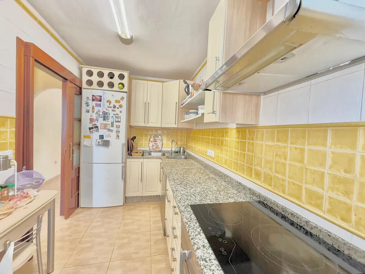 a2a5c7bc-3a44-4611-a780-5f5cef188b73